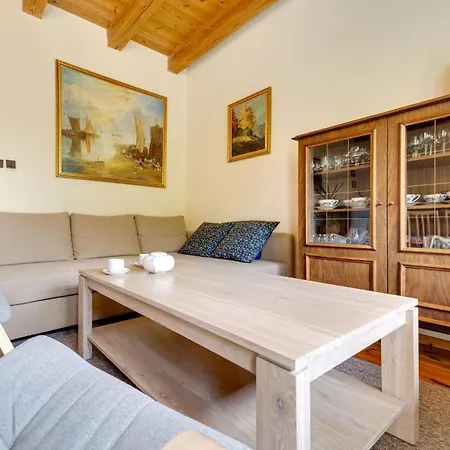Partecznik By Interhome Wisla